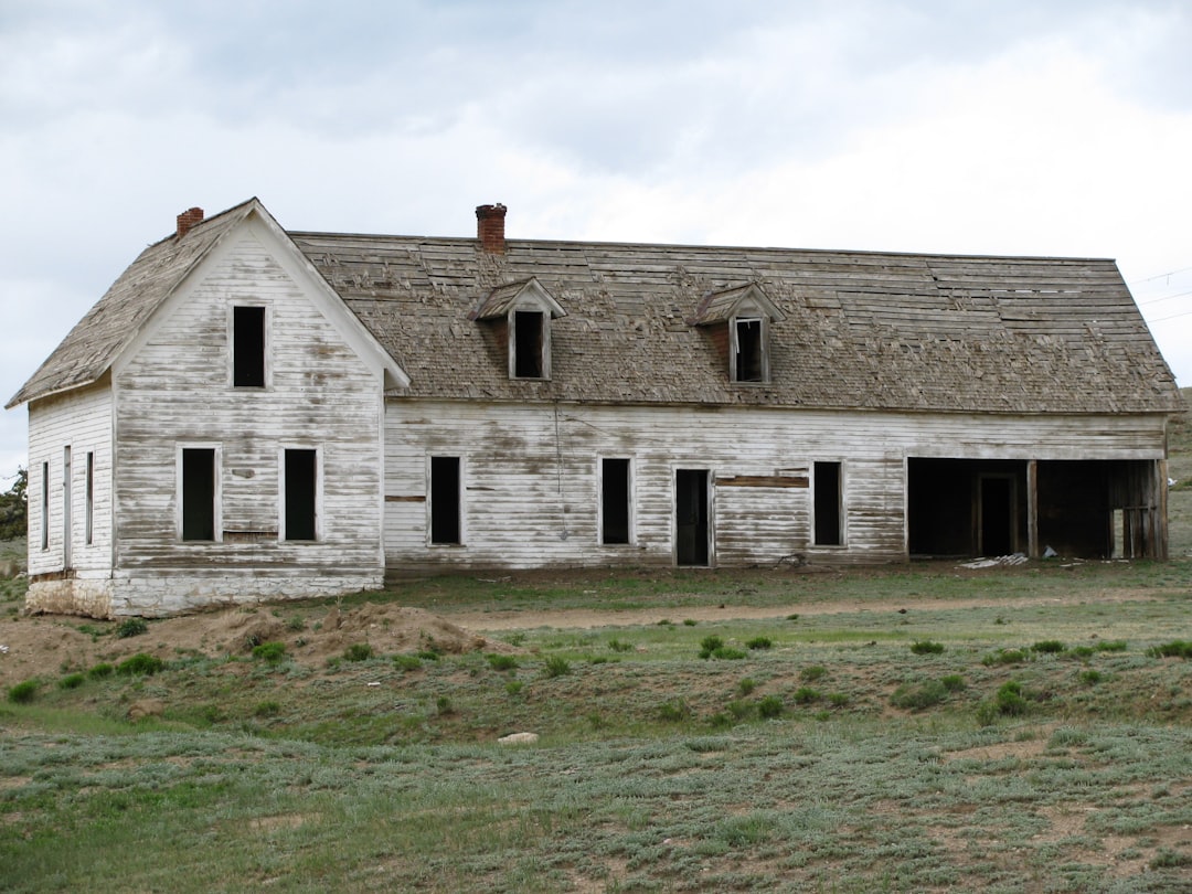 Photo Abandoned house